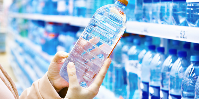 Elias Assum Sabbag Junior analisa como a indústria do plástico evolui com foco em sustentabilidade e economia circular.