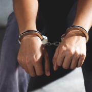 Sexta fase da Operação Mensageiro prende dirigentes em Gaspar e lança holofotes sobre a Empresa Saays Soluções Ambientais.