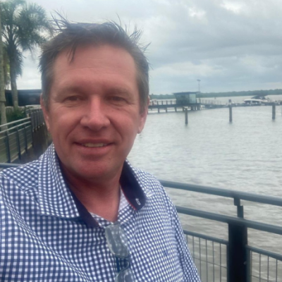 Altevir Seidel ressalta a importância de uma rotina equilibrada de alimentação, higiene e acompanhamento veterinário para garantir a saúde dos cavalos.