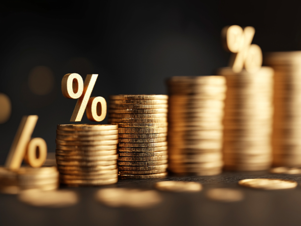 Tarifaço e economia doméstica: entenda, com a análise de Ediney Jara de Oliveira, quem realmente paga a conta no dia a dia.