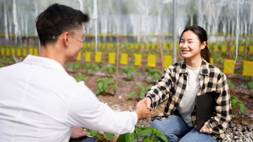 Descubra com João Eustáquio De Almeida Junior o papel das cooperativas no apoio ao produtor rural e no desenvolvimento sustentável do agronegócio.