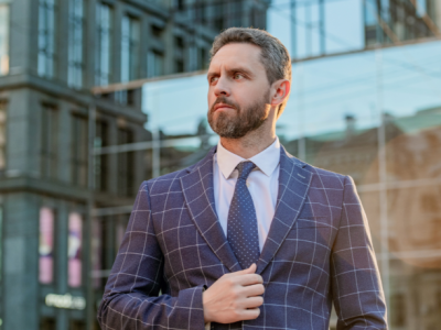 Gestão de crise em segurança institucional aplicada por Ernesto Kenji Igarashi em decisões rápidas.