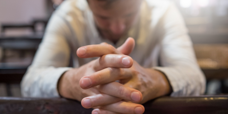 A unidade vivida na diversidade mostra como a Igreja cresce quando a comunhão é fortalecida pela caridade, com reflexões de Jose Eduardo De Oliveira e Silva.