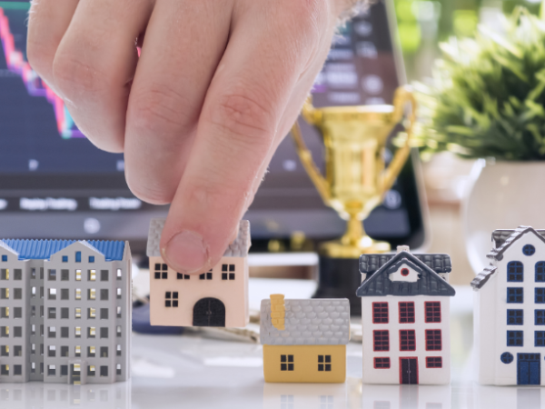 Alex Nabuco dos Santos explica que a transparência técnica no mercado imobiliário fortalece a credibilidade dos empreendimentos e aumenta a confiança do comprador durante o processo de decisão.