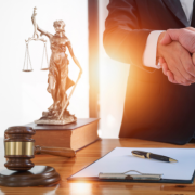 Gilmar Stelo e Stelo Advogados Associados analisa como o papel do advogado evoluiu do contencioso tradicional para uma atuação estratégica nas decisões empresariais.