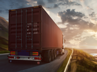 A Marcelo Mudanças explica como serviços de carreto em Cotia podem tornar o transporte urbano mais ágil, organizado e seguro.